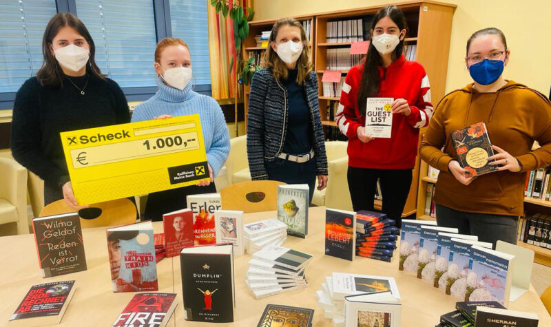 Elternverein unterstützt Schulbibliothek
