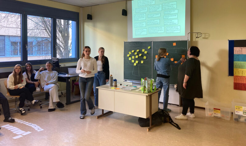 Zivilcourage in der digitalen und der realen Welt